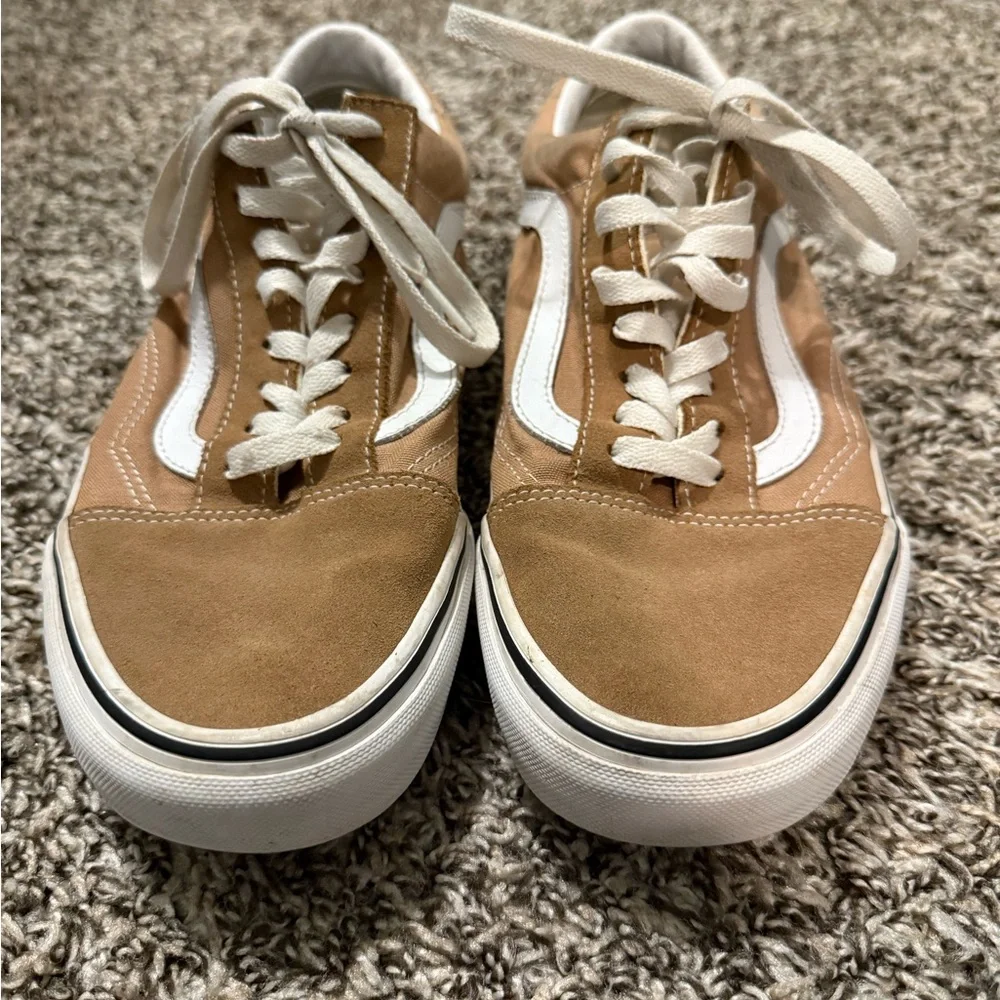 Vans ‘Old Skool’ Sneakers - Picture 2 of 8